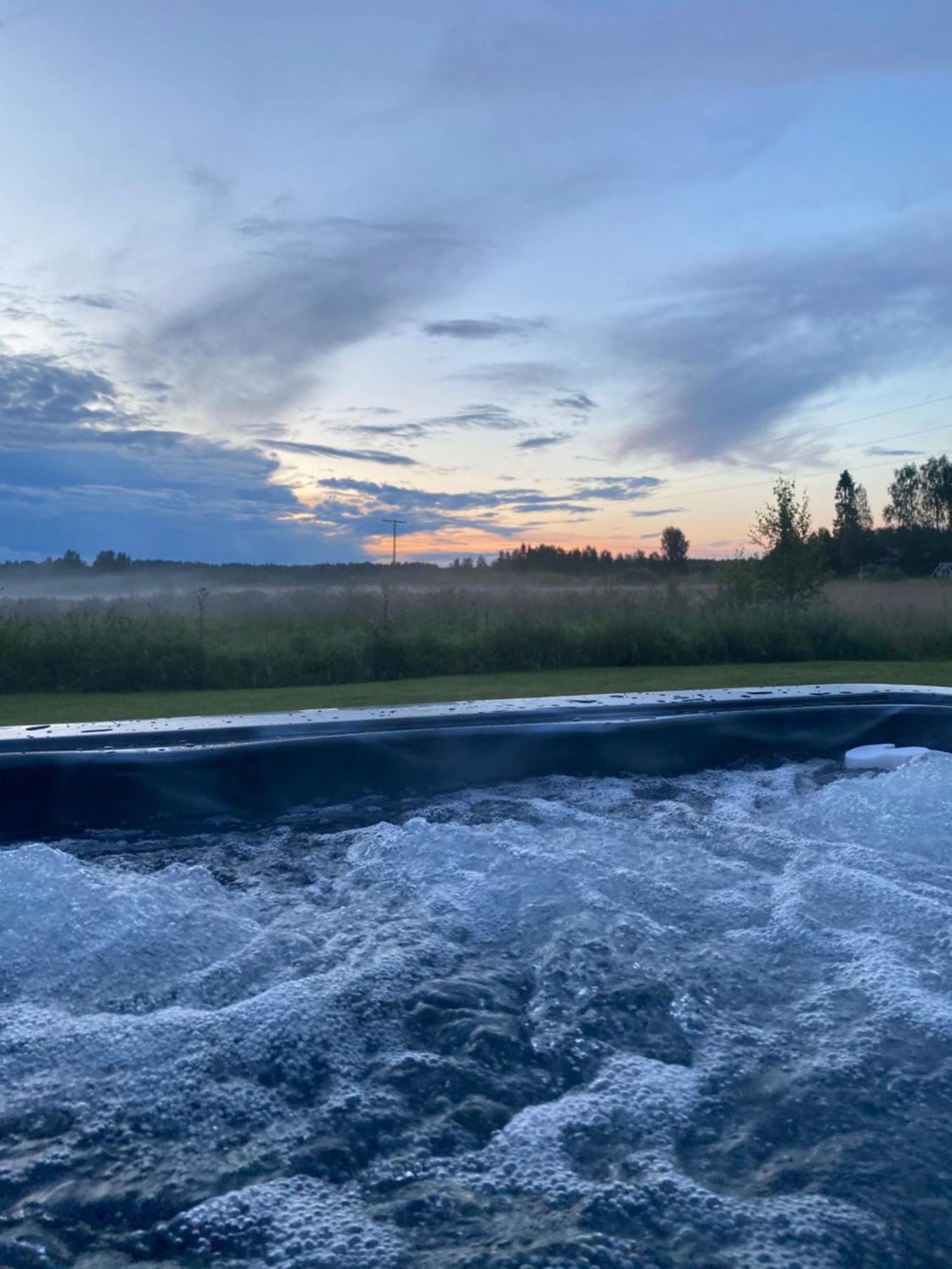 Villa Nightsky -Private Location, Sauna And Jacuzzi Rovaniemi Bagian luar foto